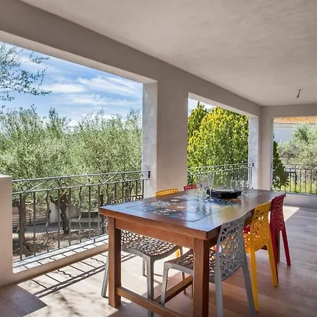 Le Corps De Garde With Swimming-pool And Garden Of 1200m2 Villa *