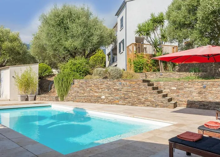 Вилла Le Corps De Garde *