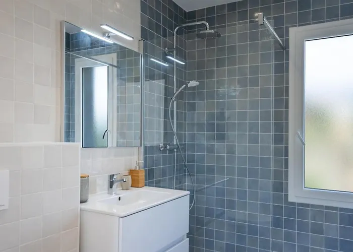 Le Corps De Garde Вилла Фуриани